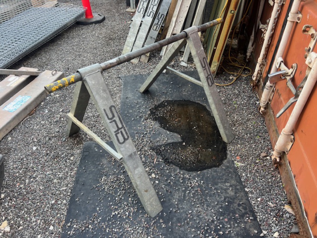 A Frame Stand. Additional photo