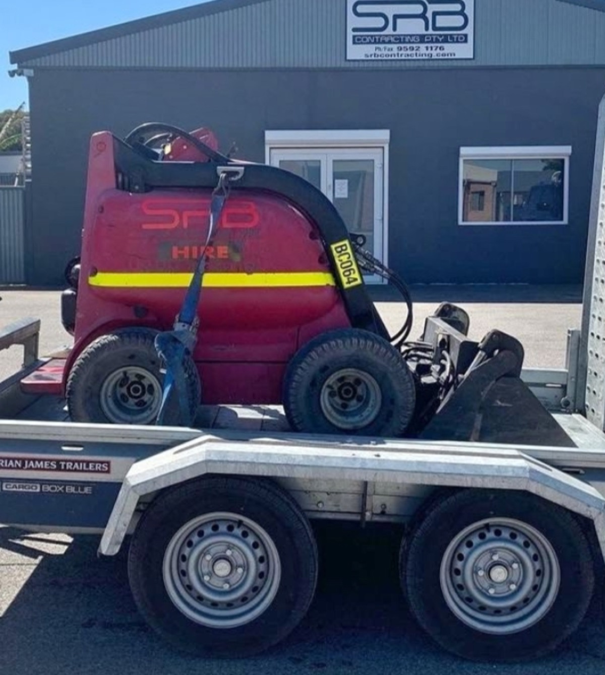 Dingo Kanga Loader for hire. PSG Plant Hire, Rockingham WA